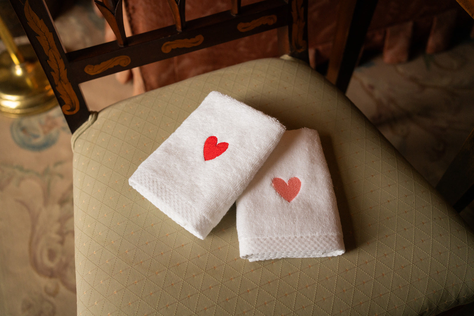 Embroidered heart - Torres Novas