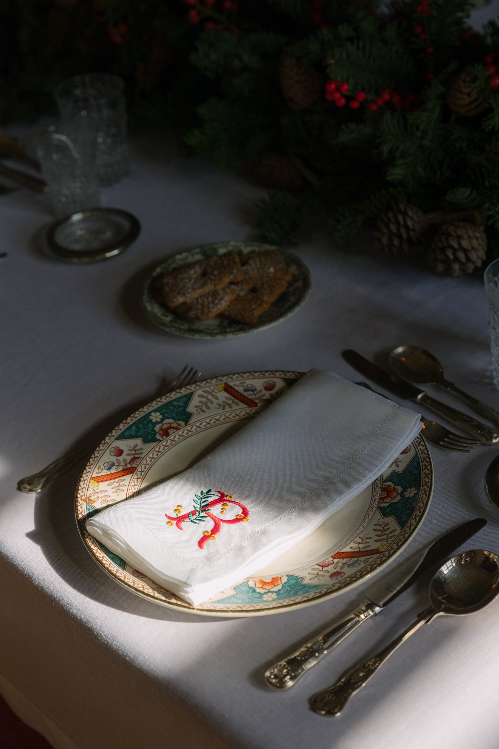 Mafra placemats with Christmas embroidered letters