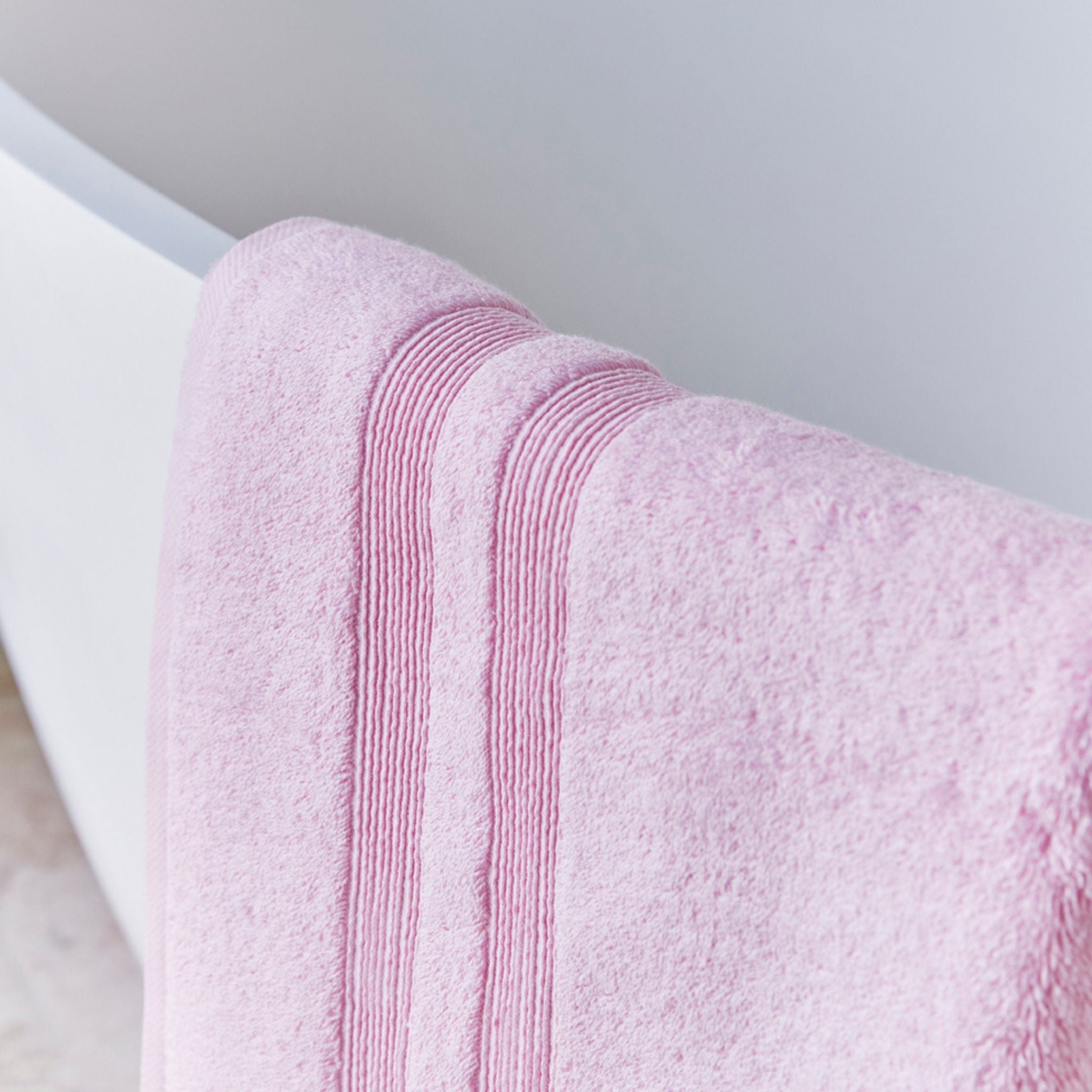 Kid's towel - Elegance in 100% Cotton 650 GSM