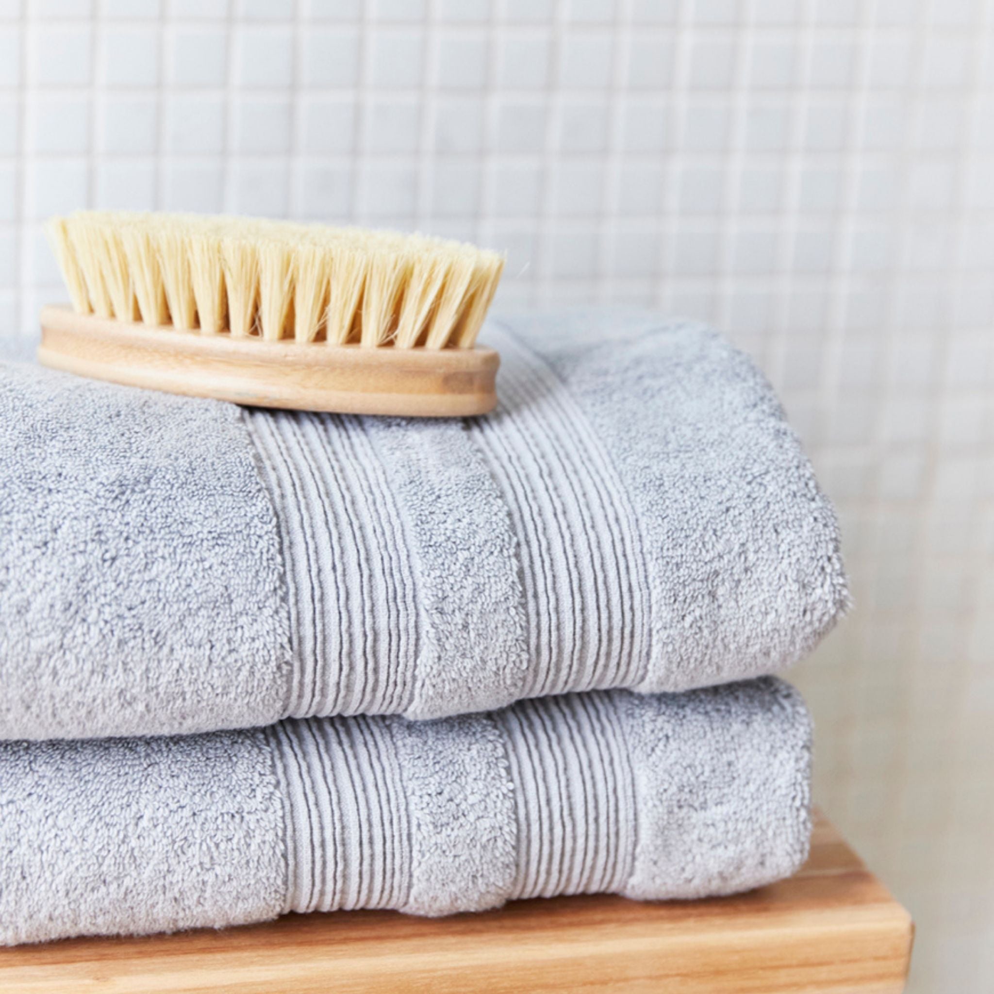 Kid's towel - Elegance in 100% Cotton 650 GSM