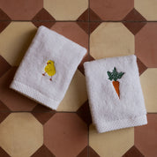 Luxus white cotton bath towels with embroidered Easter motifs - Torres Novas