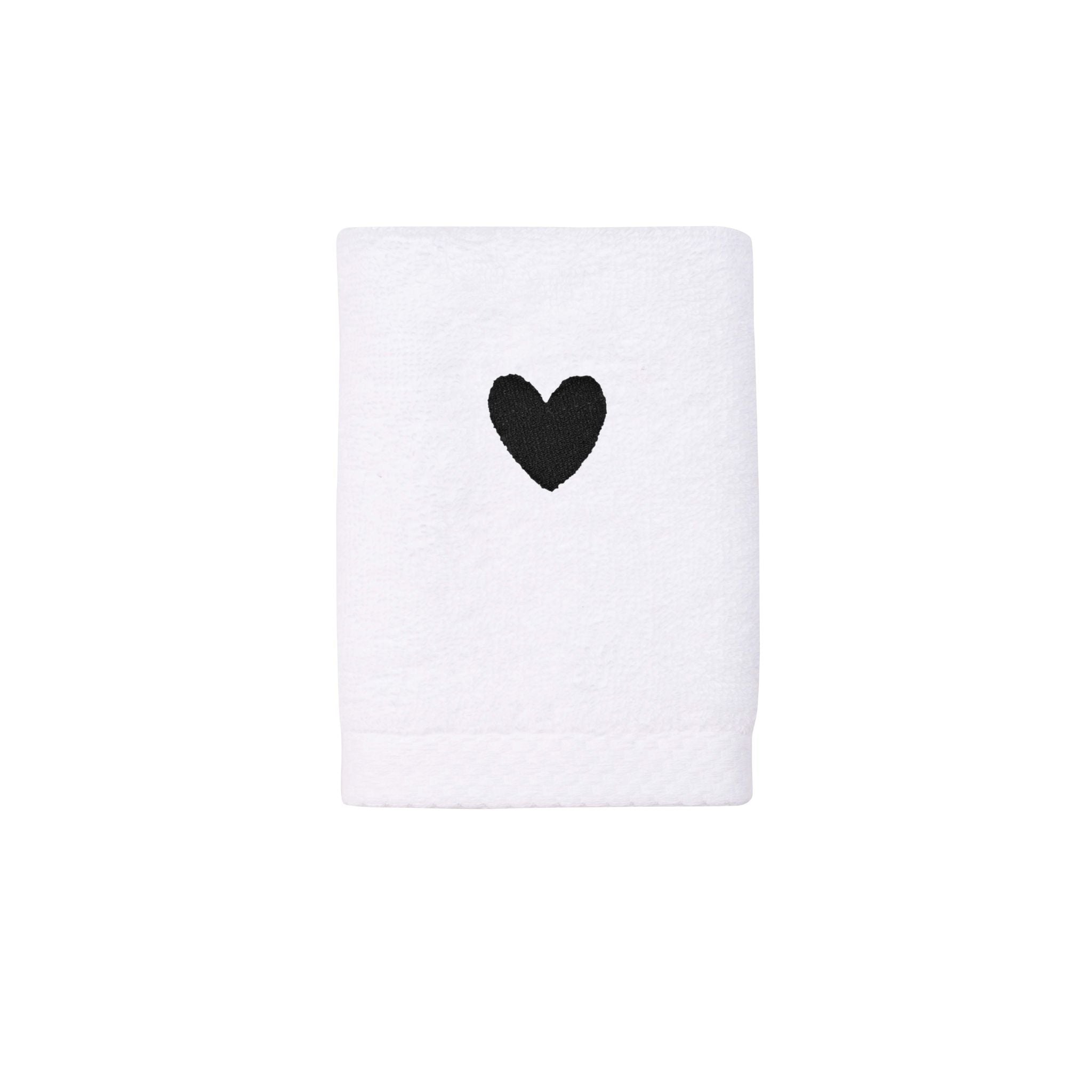 Embroidered heart - Torres Novas