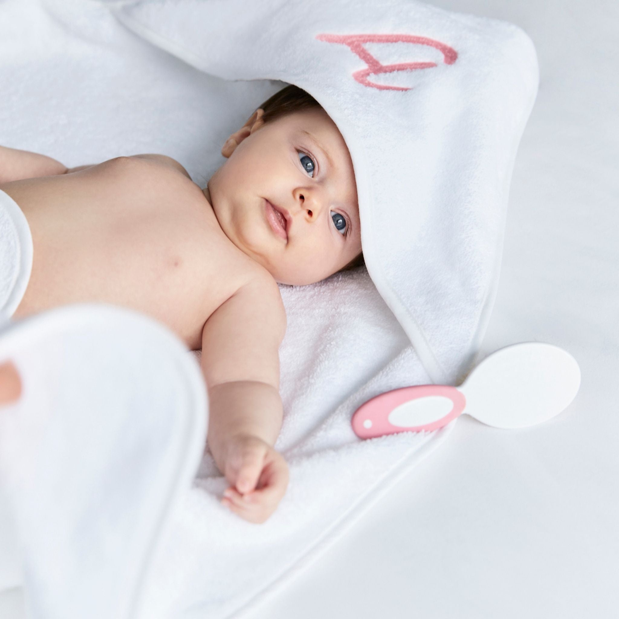 Baby towel - Mira in Organic Cotton 600 GSM