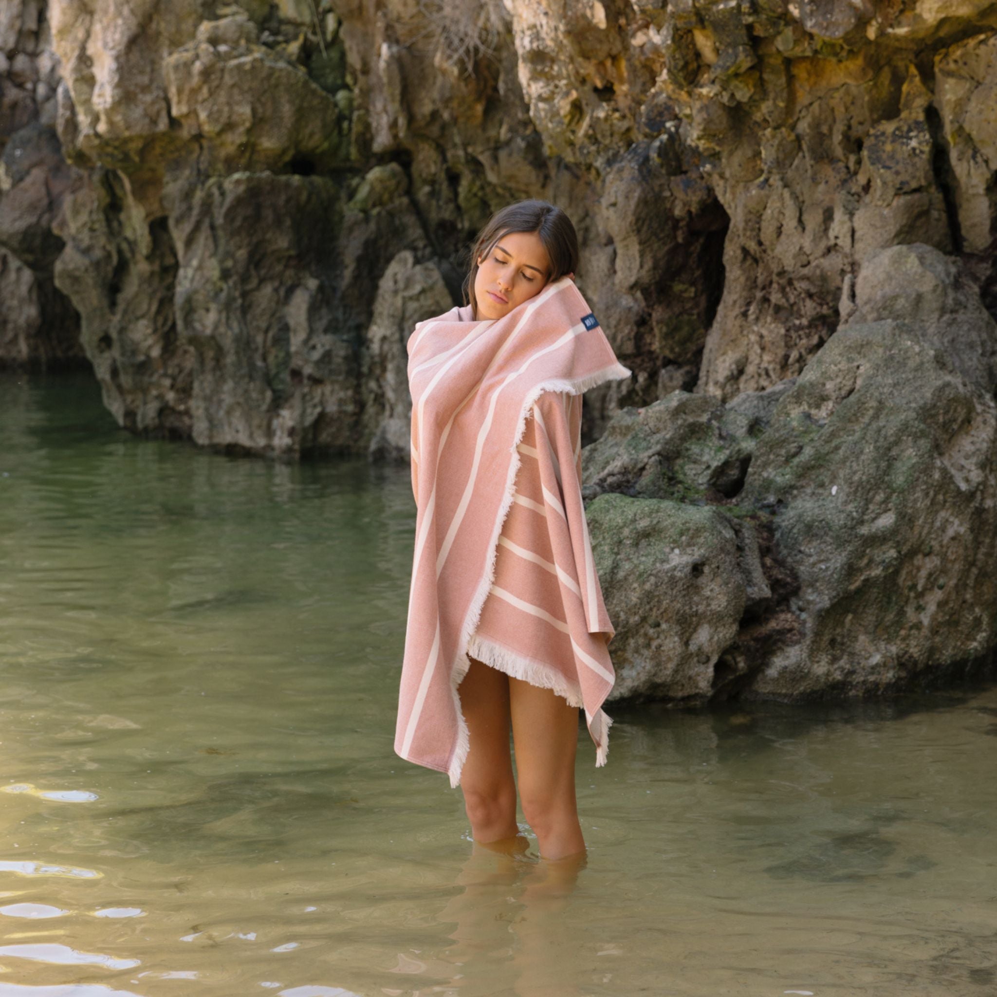 torres-novas-beach-belem-horizontal-stripes-towel-terracotta-lifestyle-2.jpg