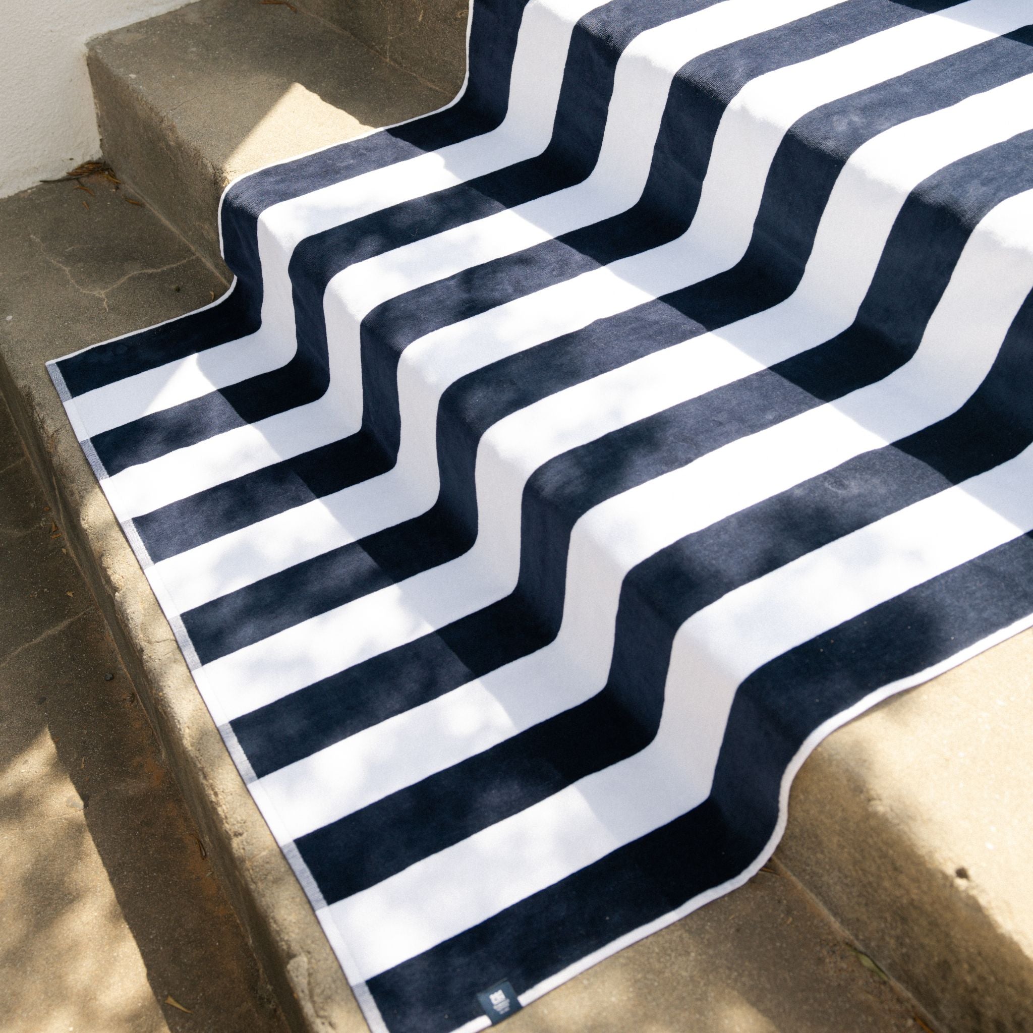 Navy blue Gibalta - Torres Novas