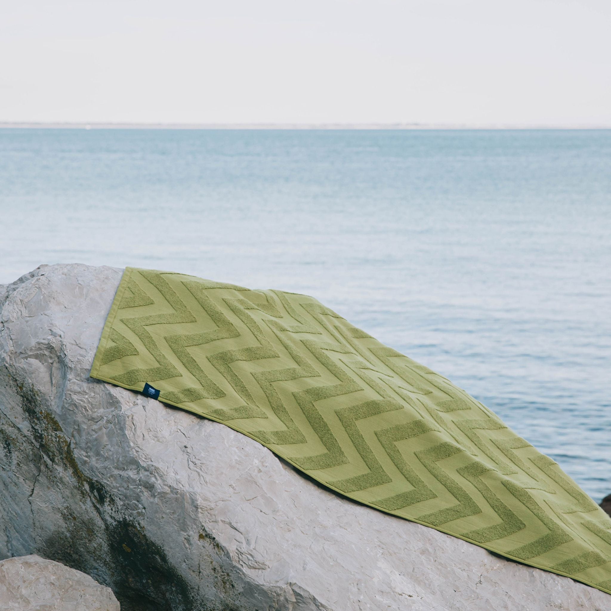 Olive drab Mar Picado - Torres Novas