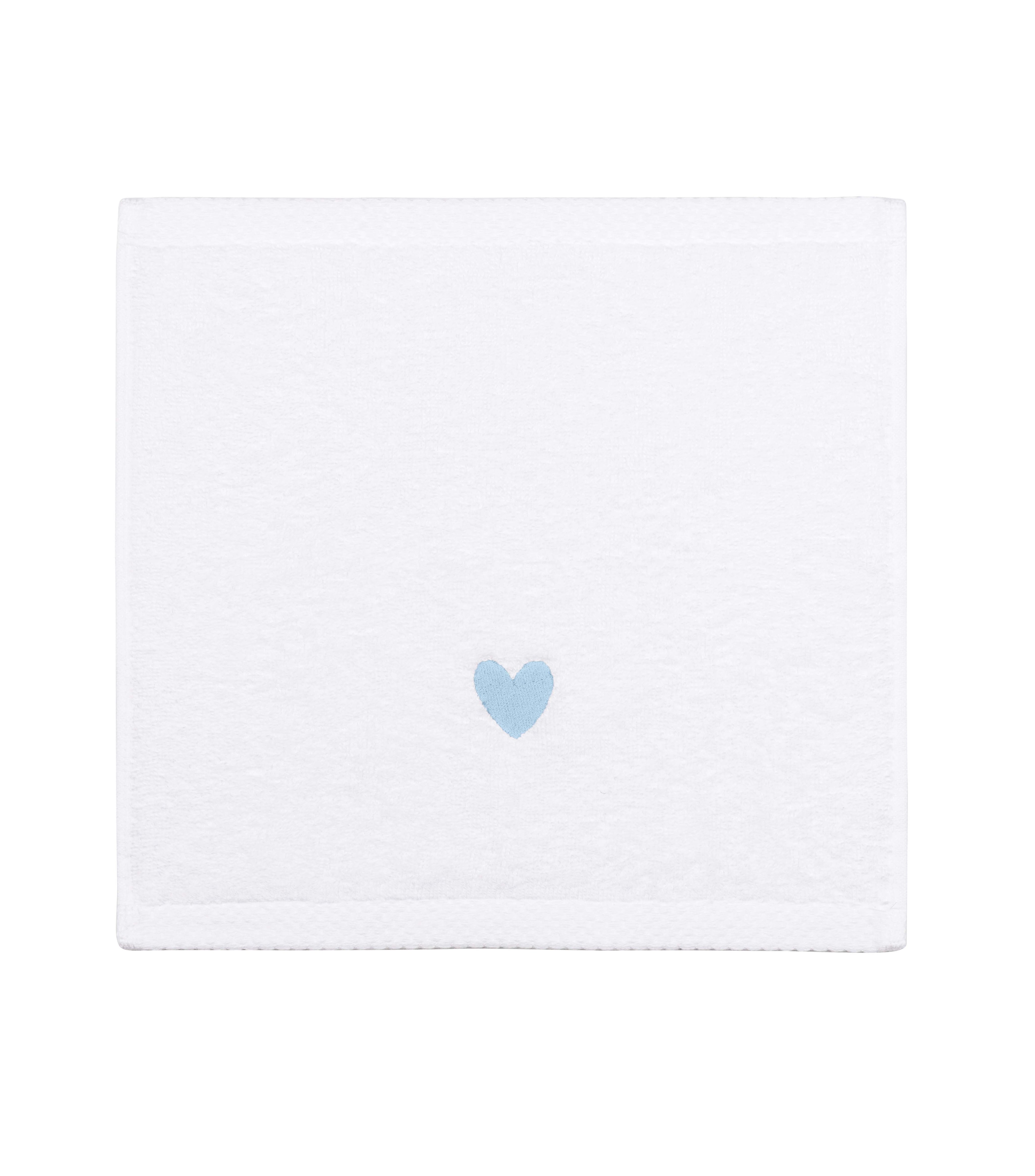 Embroidered heart - Torres Novas