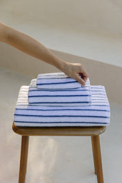 Blue with grey Lima
