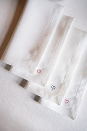 Guardanapos Mafra com bordados de coração
