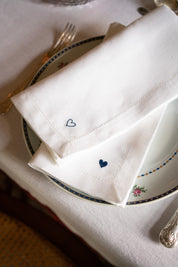 Guardanapos Mafra com bordados de coração