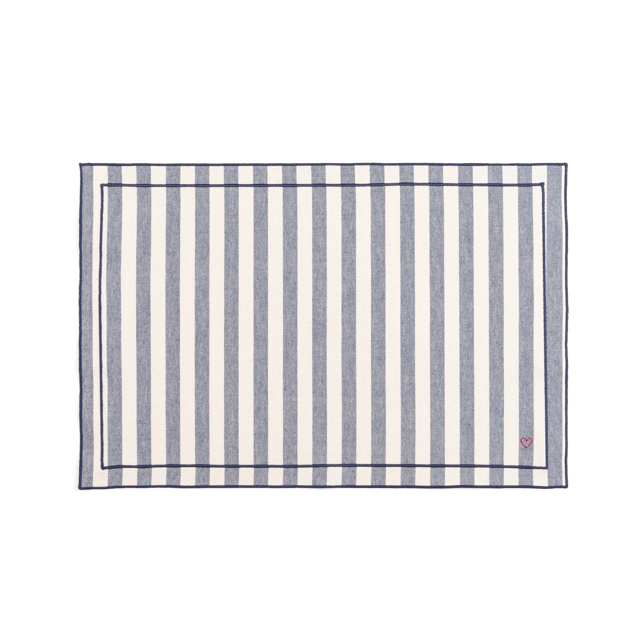 Barra cotton table linen with embroidered hearts - Torres Novas