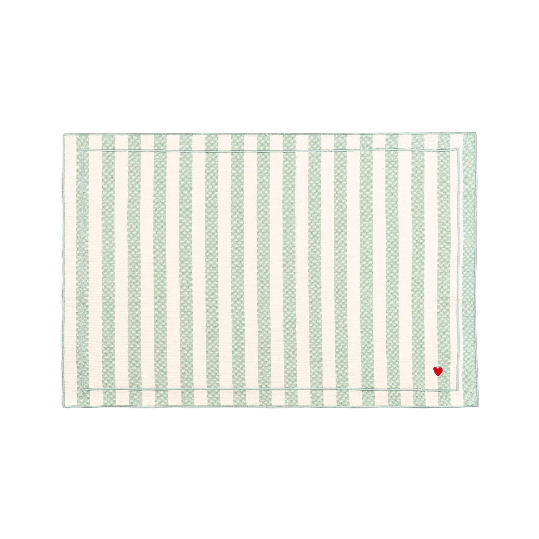 Barra cotton table linen with embroidered hearts - Torres Novas