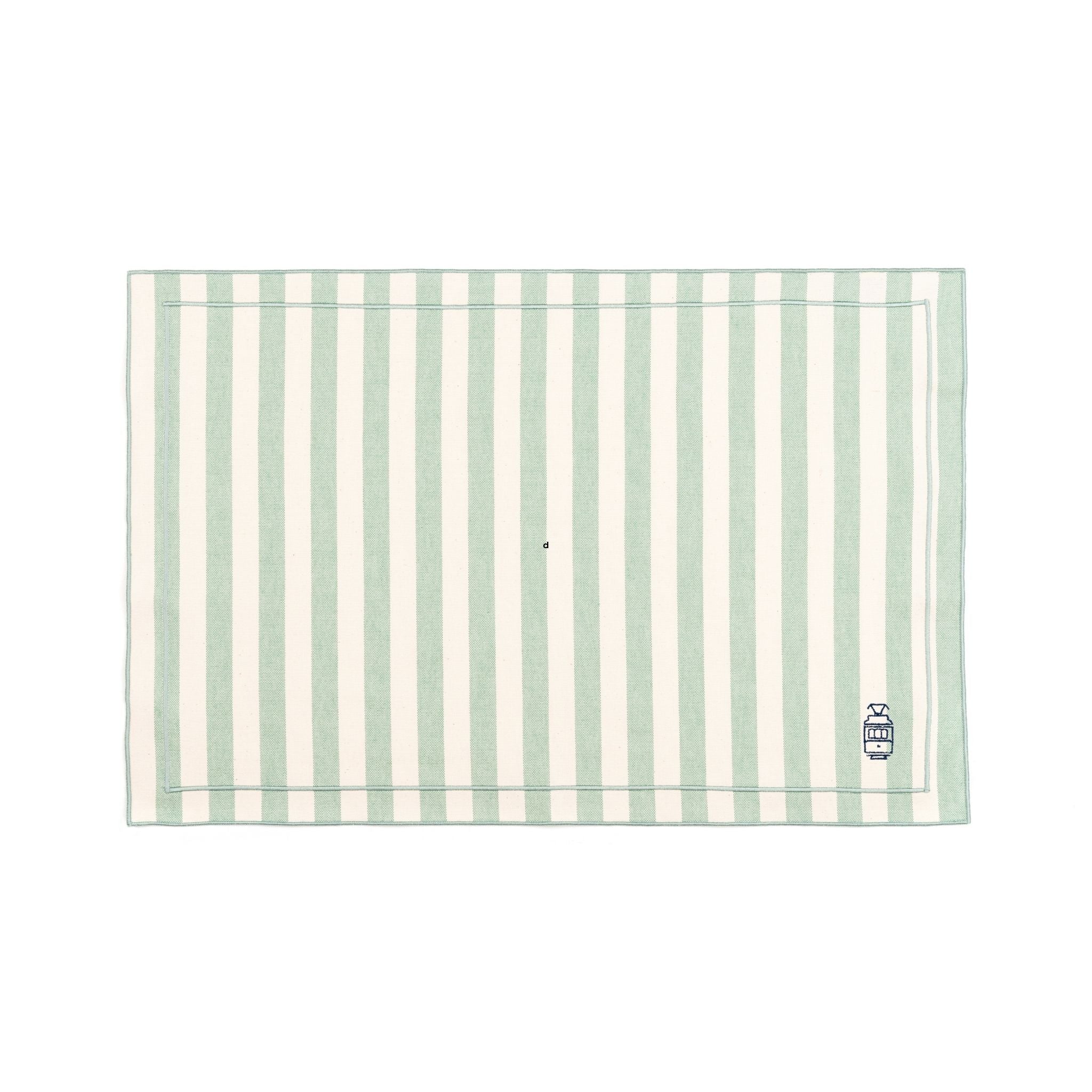 Barra cotton table linen with embroidered Portugal-inspired motifs - Torres Novas