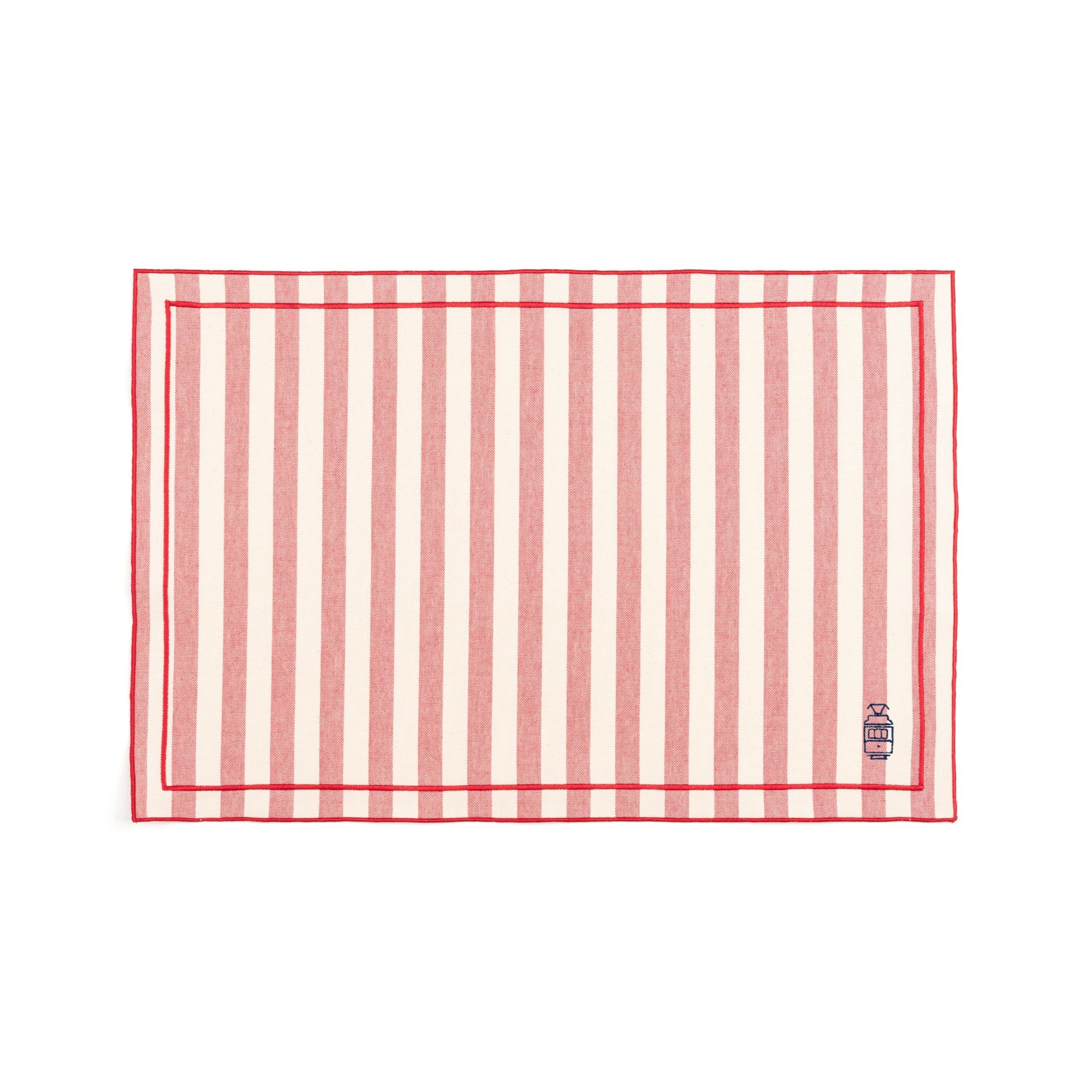 Barra cotton table linen with embroidered Portugal-inspired motifs - Torres Novas