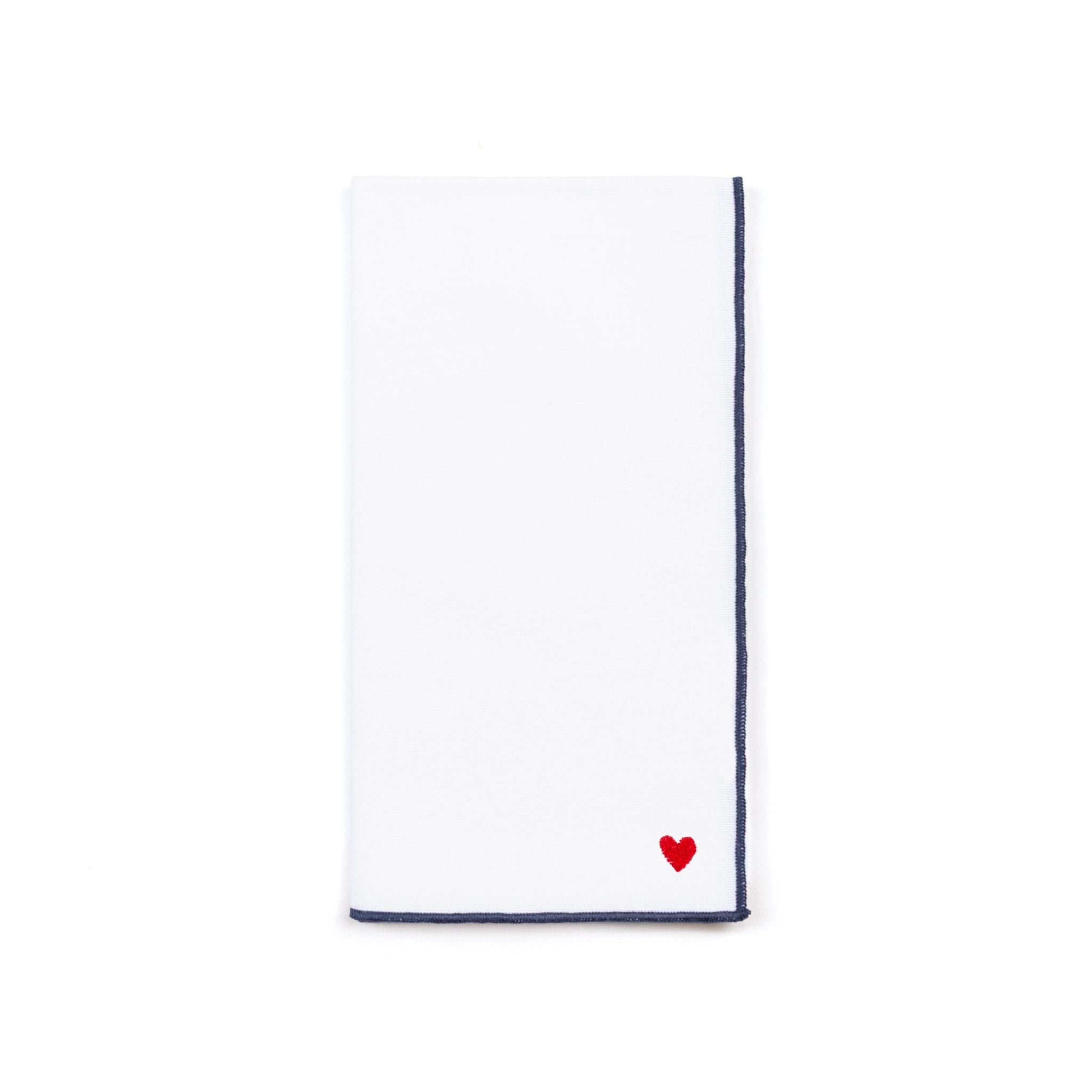 White Nazaré napkins with heart embroidery