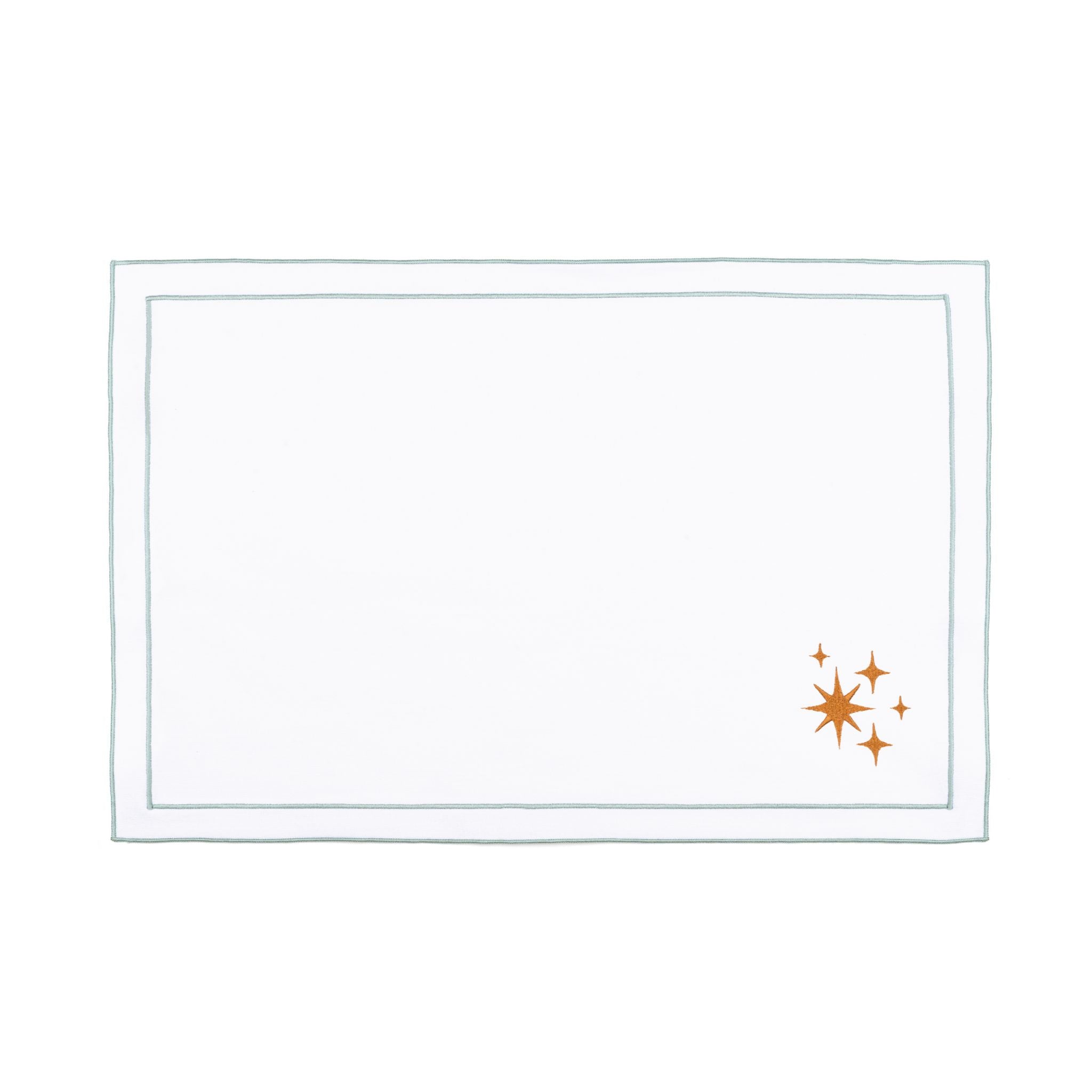 Nazaré white cotton table linen with embroidered small Christmas motifs - Torres Novas