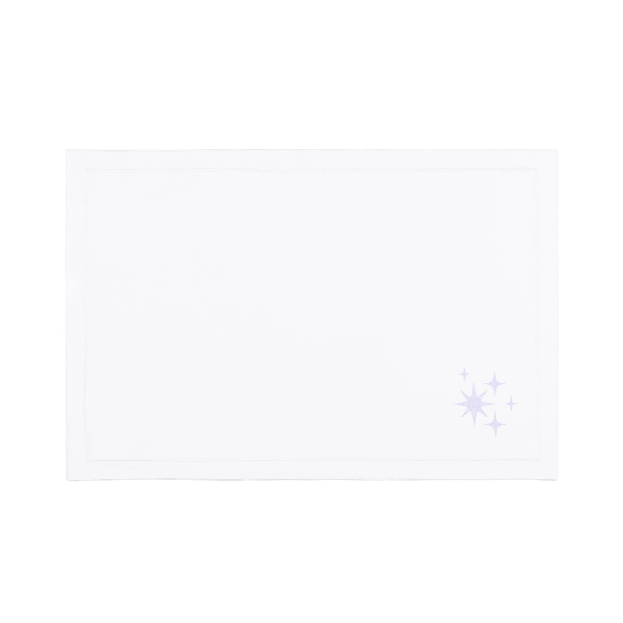 Nazaré white cotton table linen with embroidered small Christmas motifs - Torres Novas