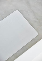 White bath mat - Torres Novas